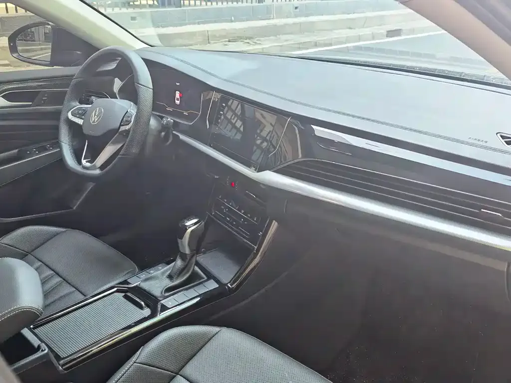 Volkswagen Passat — фото 2