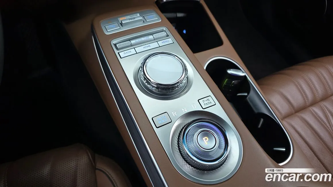 Genesis GV70 — фото 4