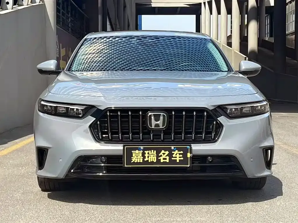 Honda Inspire — фото 9