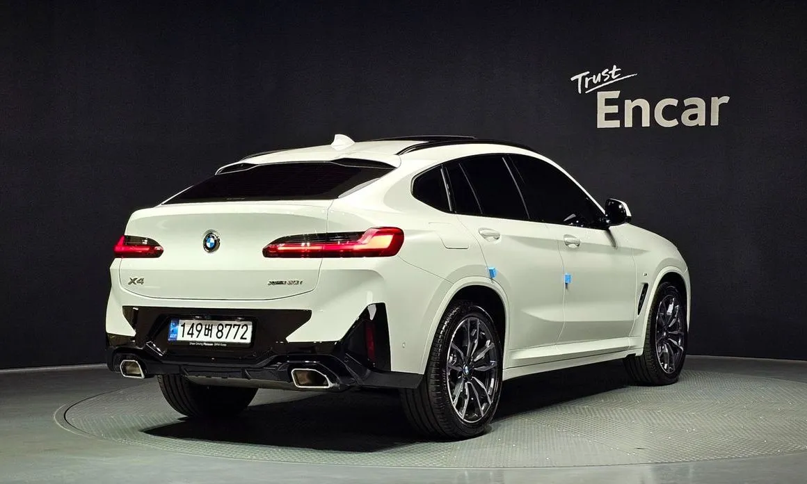 BMW X4 — фото 7