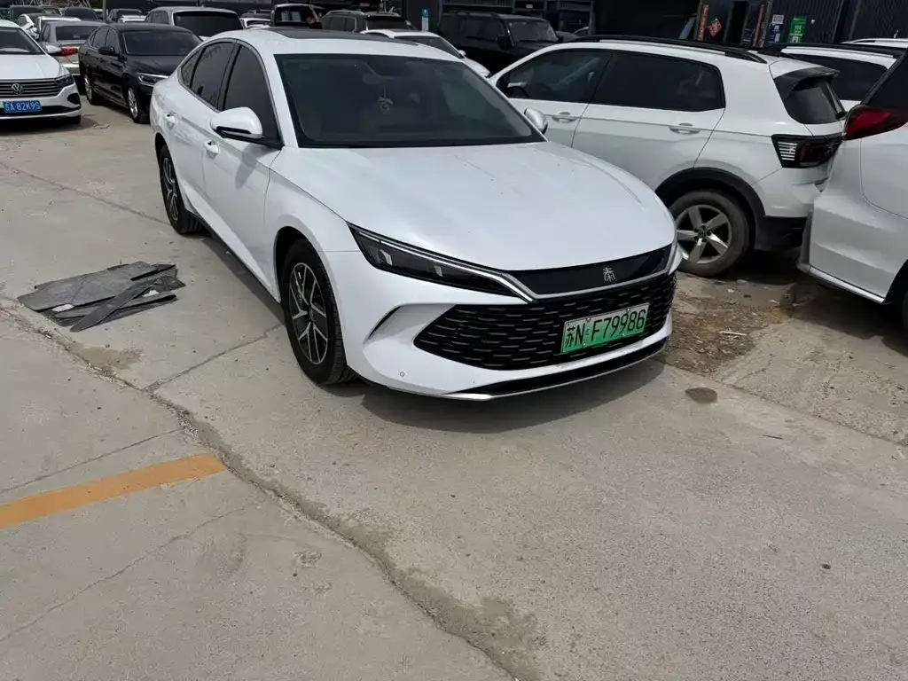 BYD Qin L — фото 9