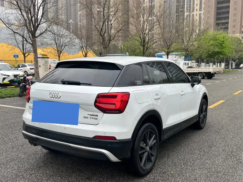 Audi Q2L 2021 из CN, фото 6