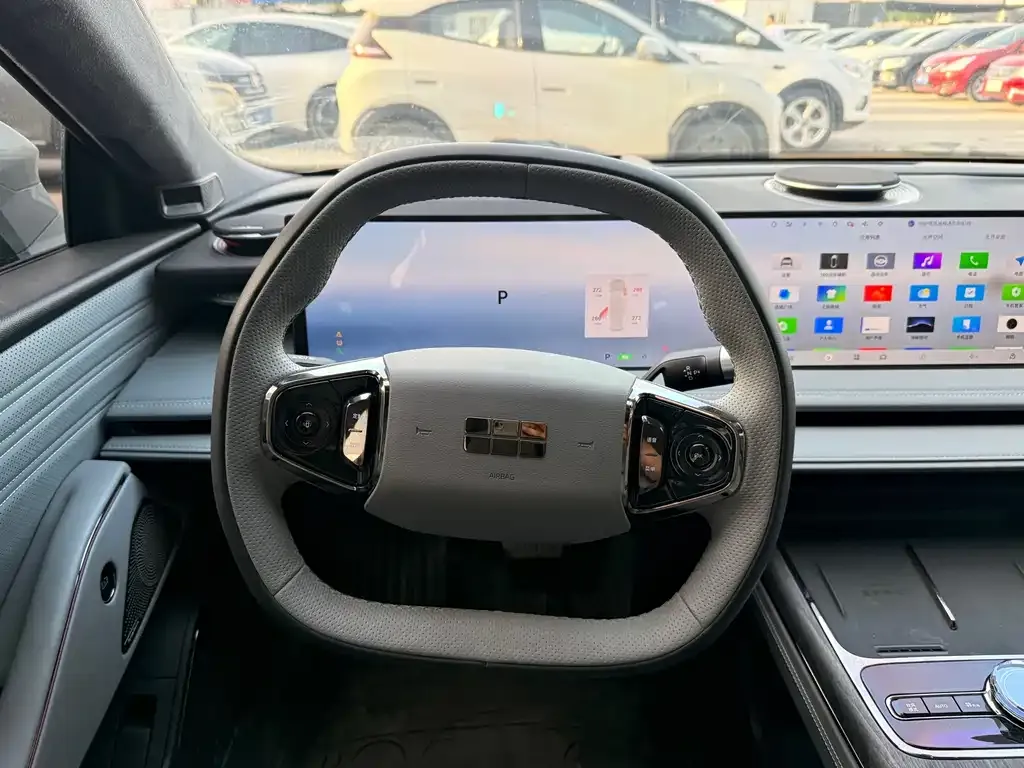 Geely Galaxy E8 2025 из CN, фото 6