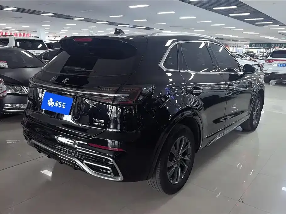 Hongqi HS5 — фото 10