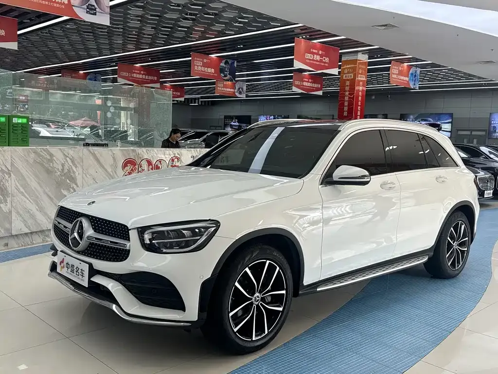 Mercedes-Benz GLC — фото 1