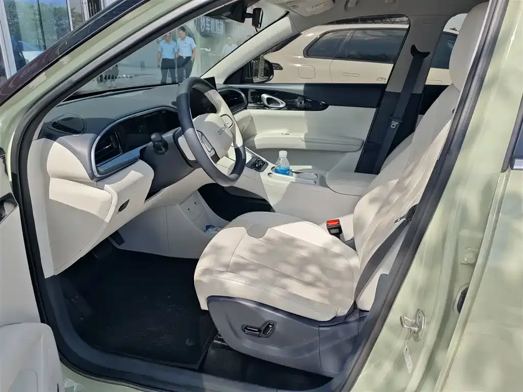 Geely Starburst — фото 2