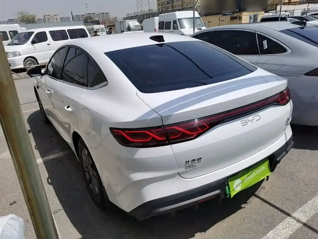BYD Qin L — фото 9