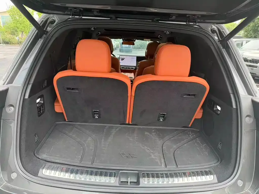 Li Auto L8 2023 из CN, фото 4