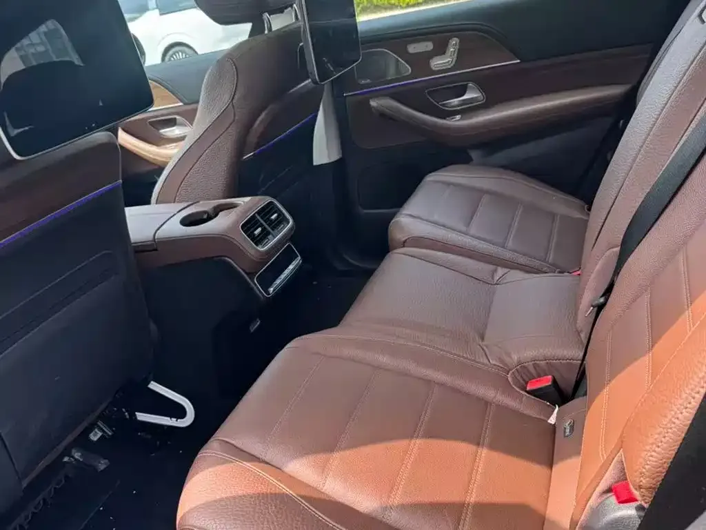 Mercedes-Benz GLS — фото 2