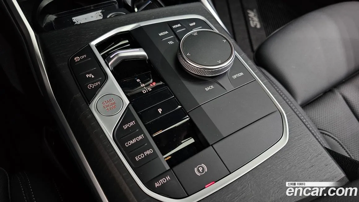 BMW 3-Series 2024 из KR, фото 9