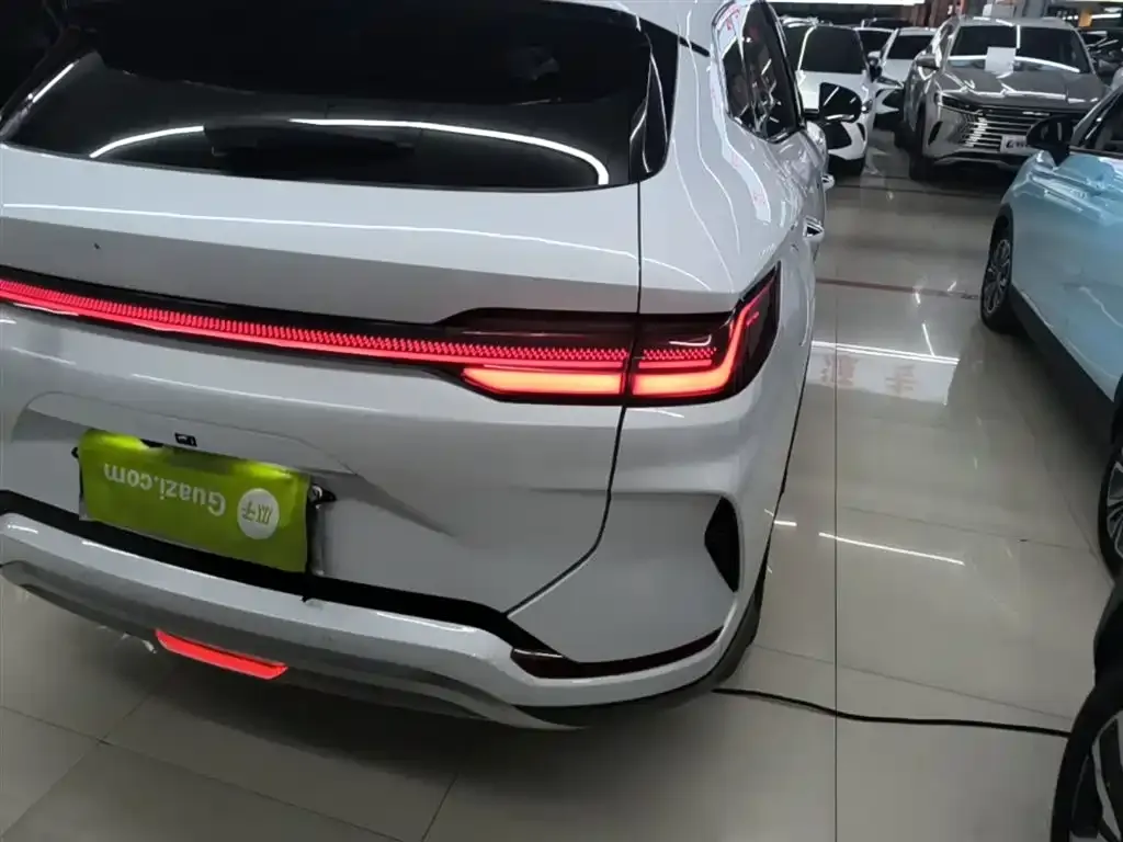 BYD PLUS New Energy — фото 4