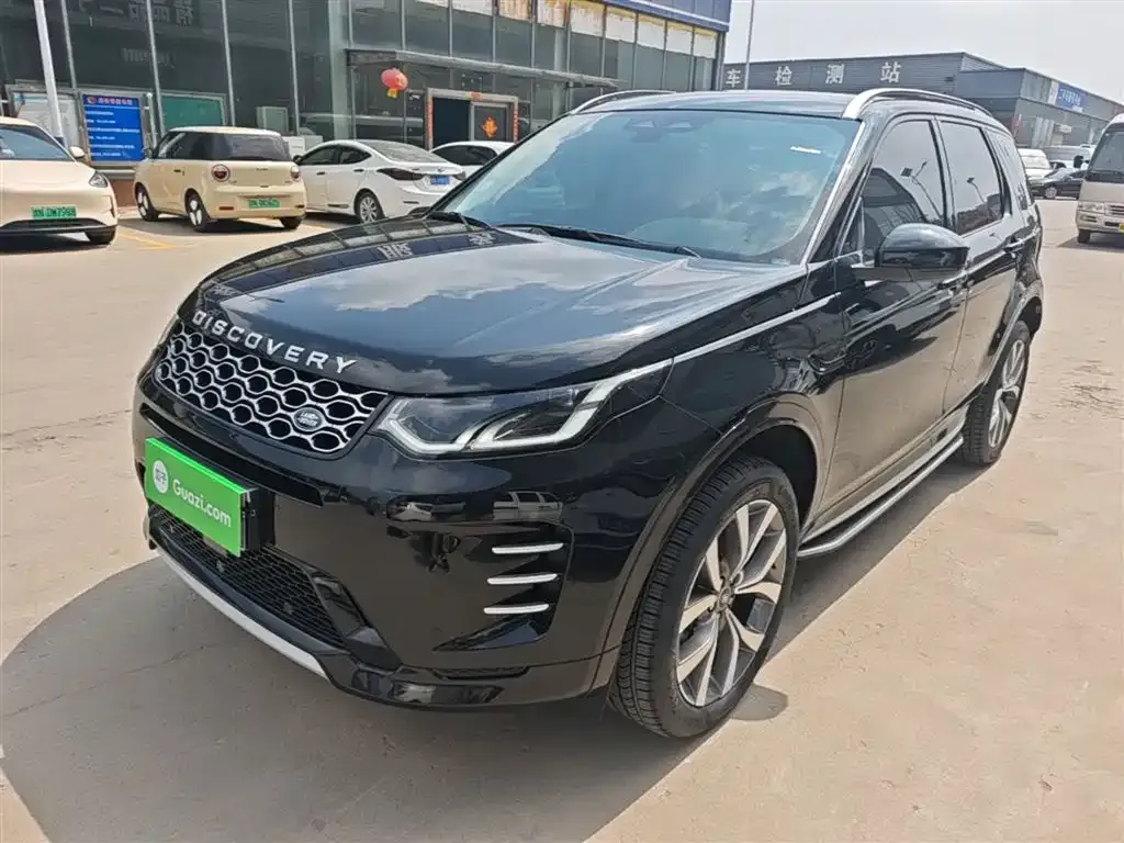 Land Rover Discovery Sport — фото 1