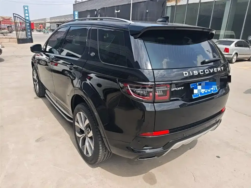 Land Rover Discovery Sport — фото 2