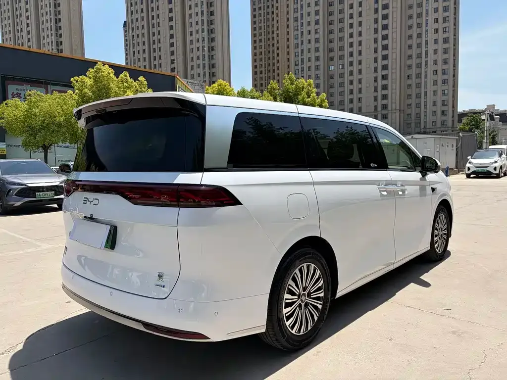 BYD Xia 2025 из CN, фото 8
