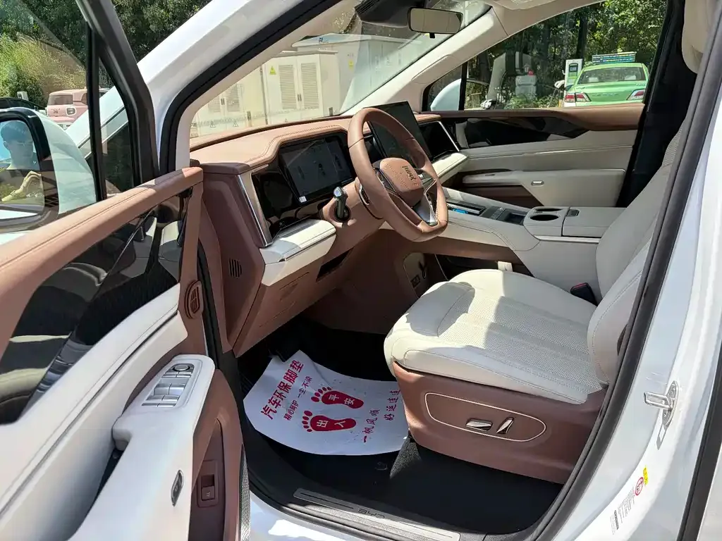 BYD Xia 2025 из CN, фото 9