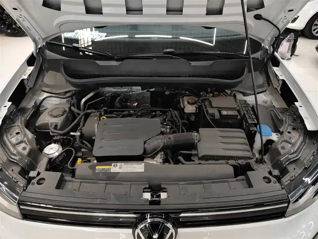Volkswagen Tharu — фото 9