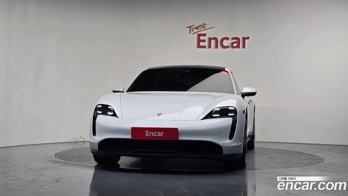 Porsche Taycan 2023 из KR, фото 7