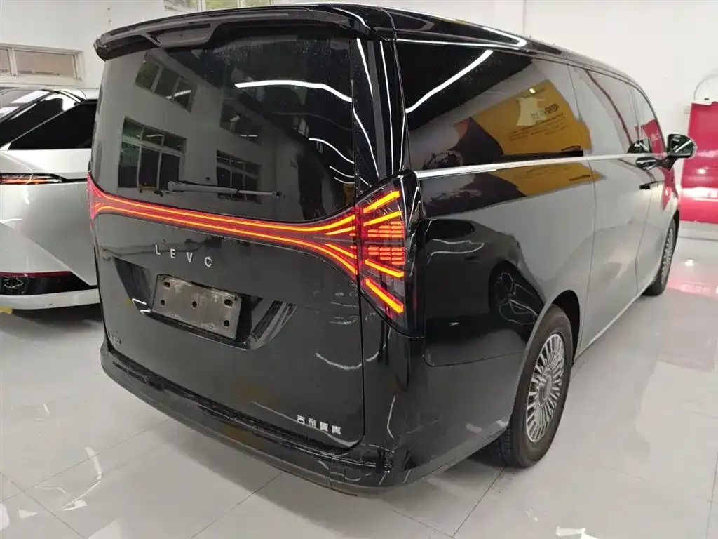 Geely Yizhen L380 2025 из CN, фото 4