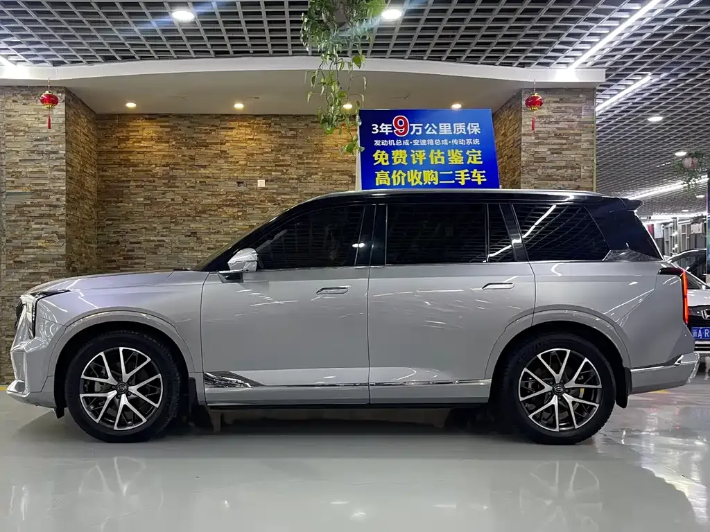 GAC Motor Trumpchi GS8 — фото 8