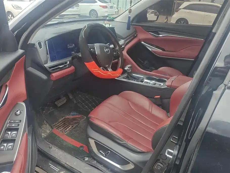 Changan CS75PLUS — фото 10