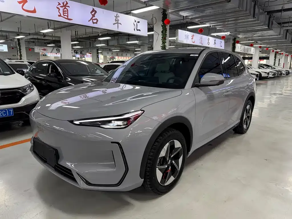 Geely Galaxy E5