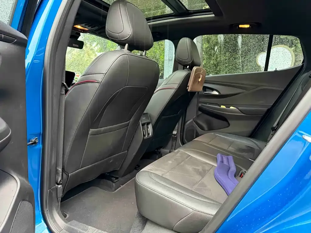 Buick Envista 2023 из CN, фото 3