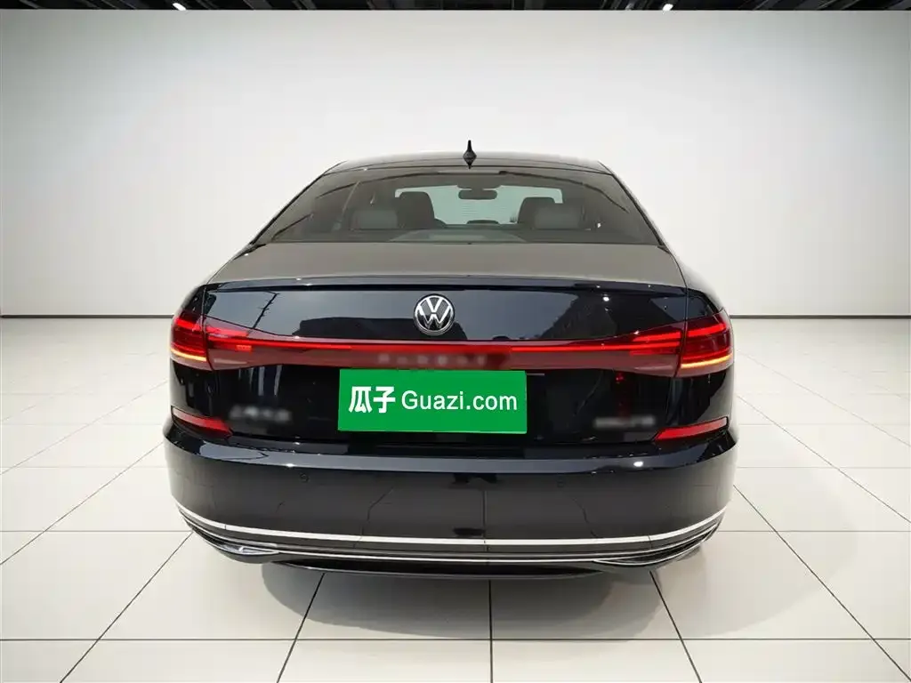 Volkswagen Passat — фото 2