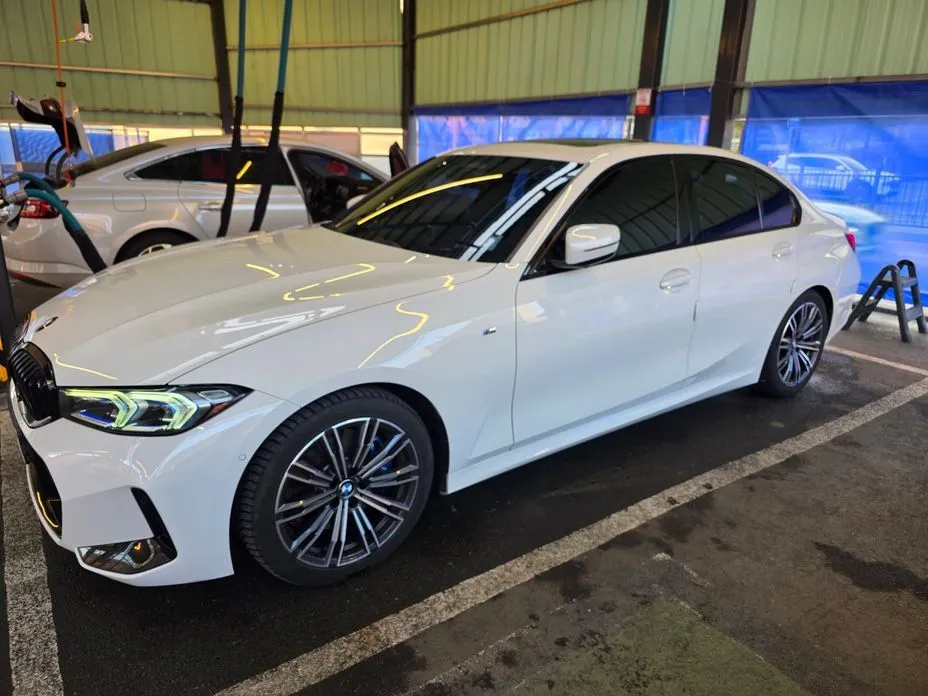 BMW 3-Series — фото 1