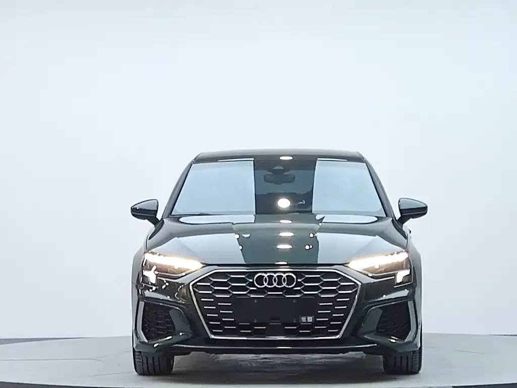 Audi A3 — фото 2
