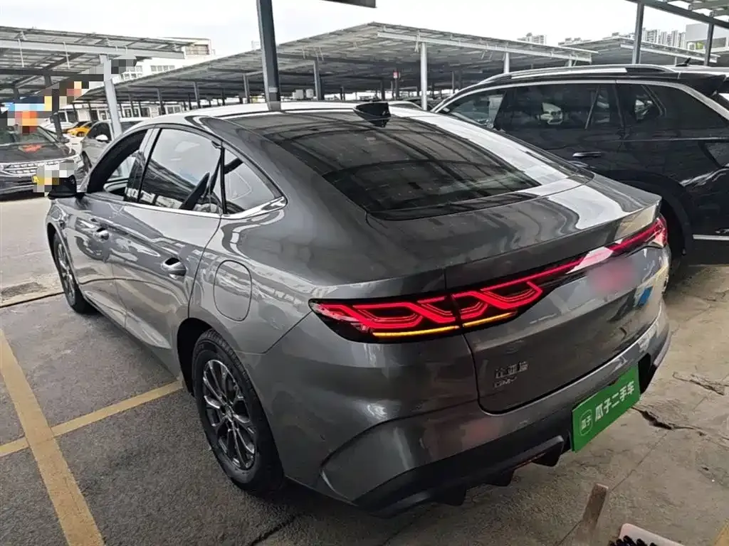 BYD Qin L — фото 9