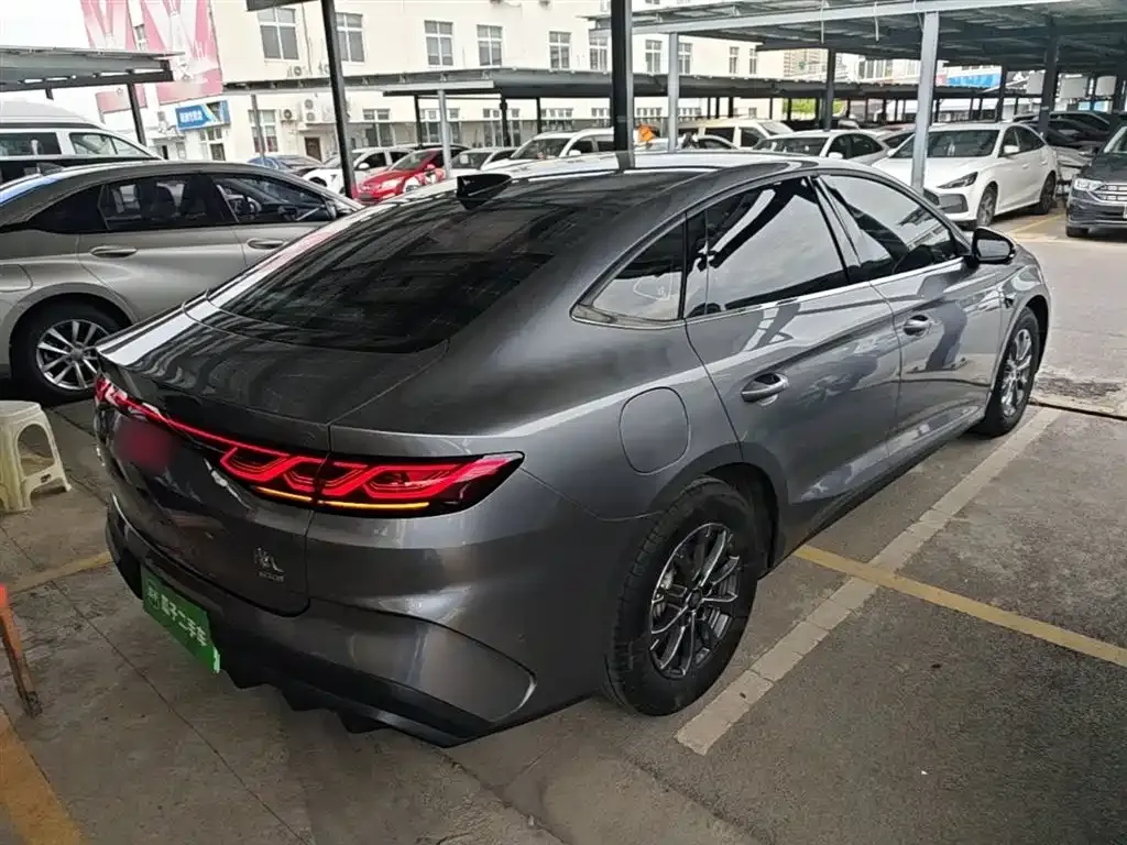 BYD Qin L — фото 7