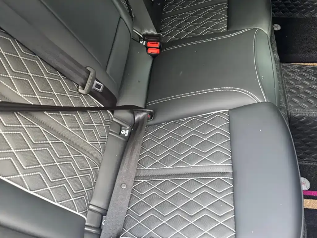 Audi A5L 2025 из CN, фото 2