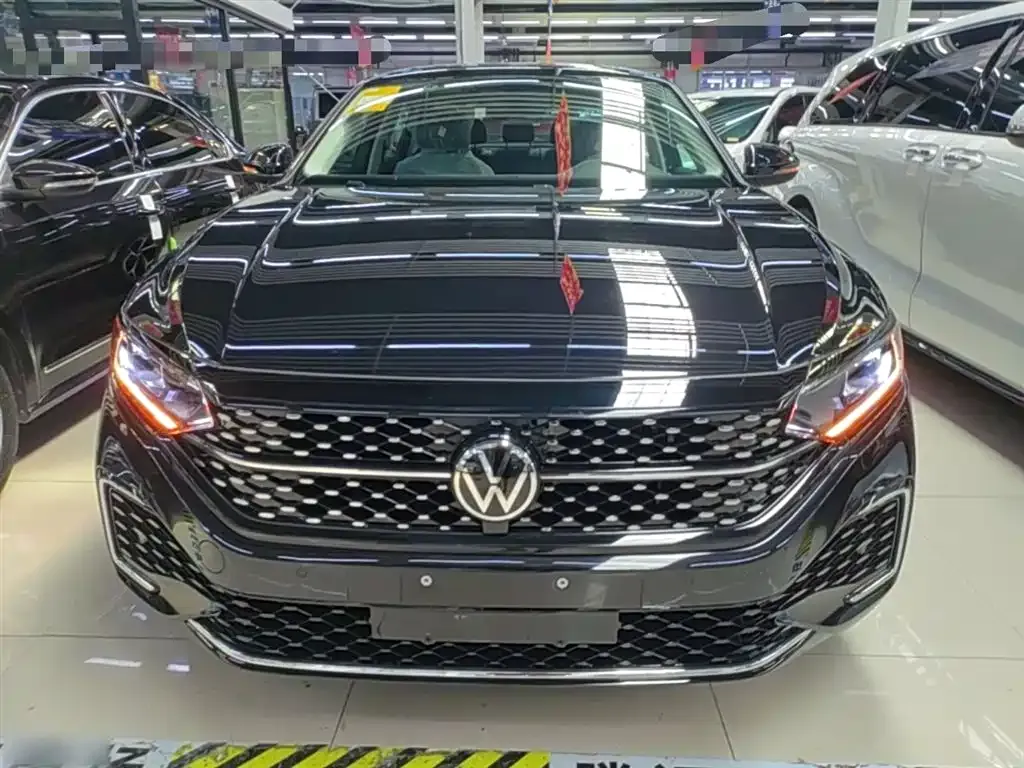 Volkswagen Passat — фото 6