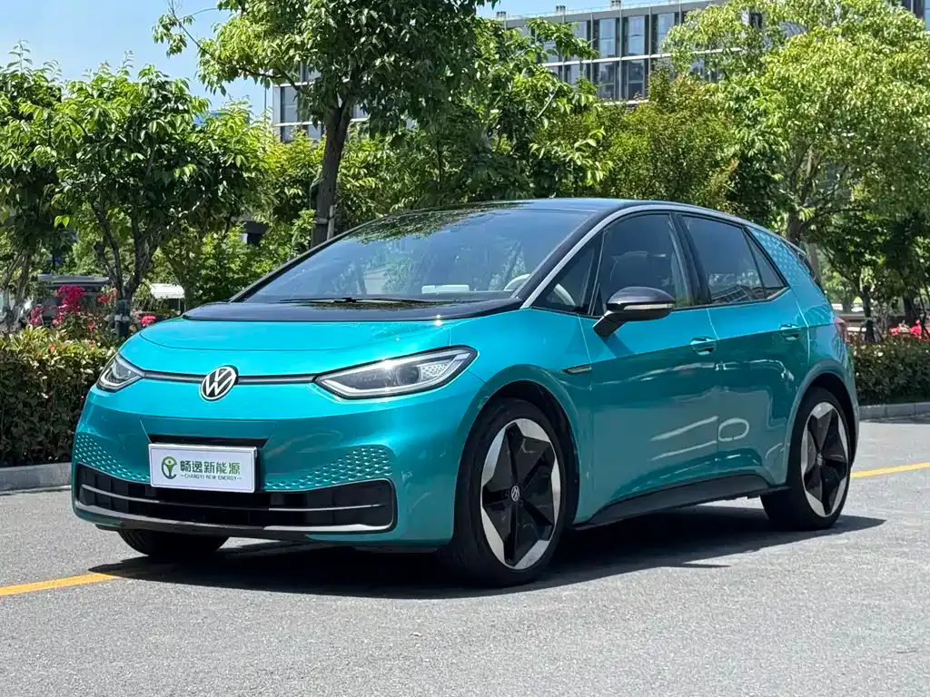 Volkswagen ID.3 — фото 1