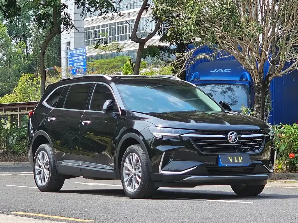 Buick Envision Plus — фото 3