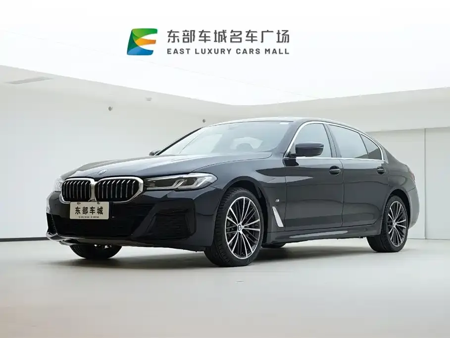 BMW 5 Series — фото 1