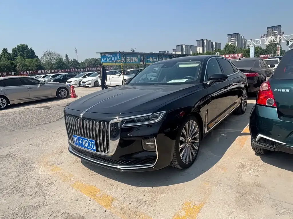 Hongqi H9 — фото 2