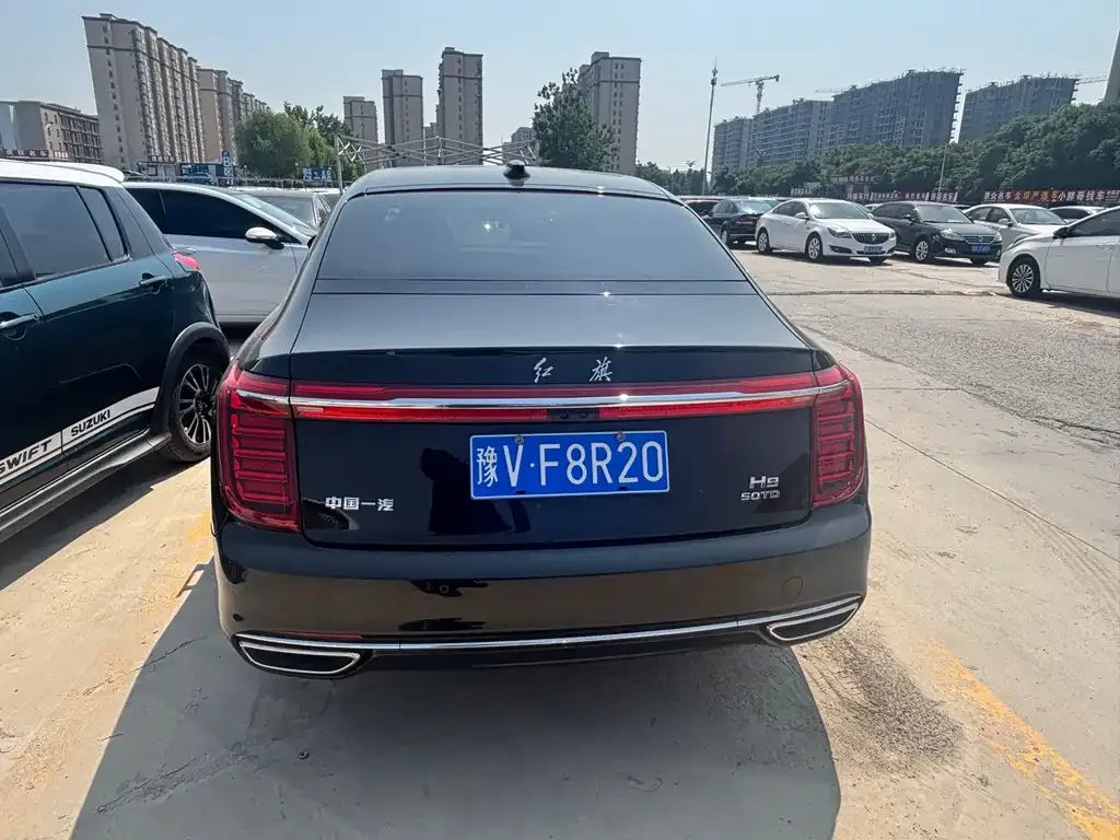 Hongqi H9 — фото 7