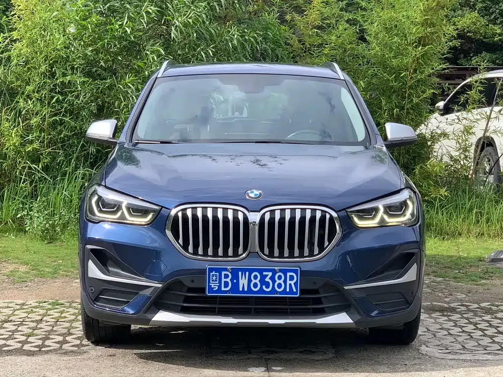 BMW X1 — фото 10