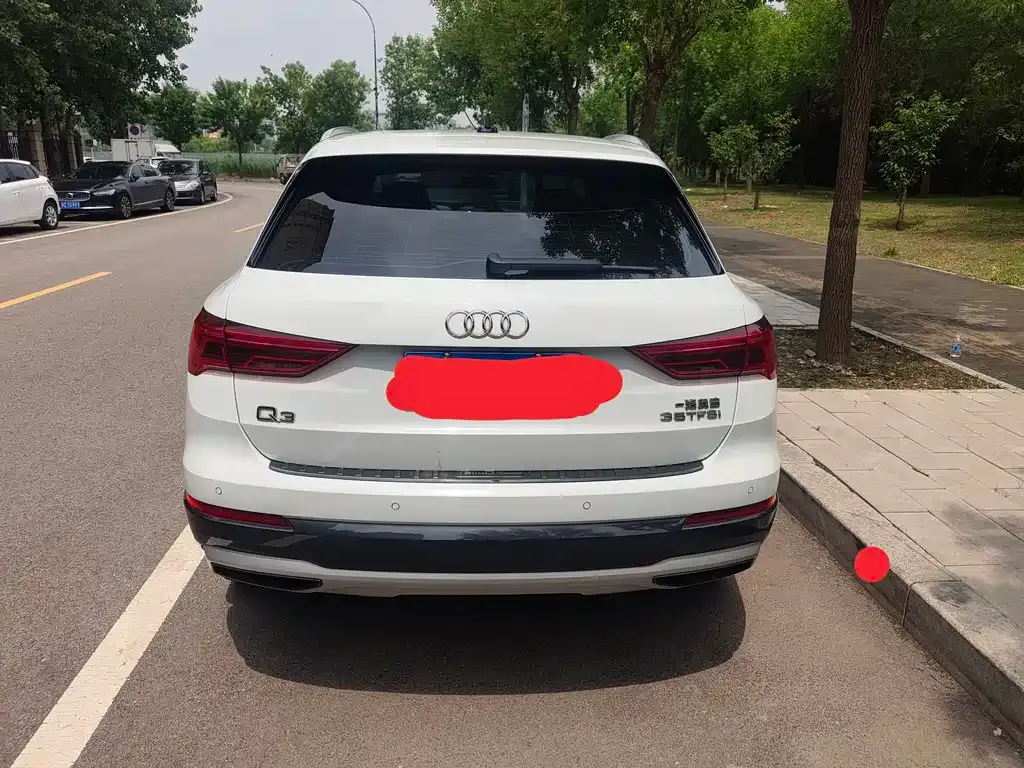 Audi Q3 — фото 6