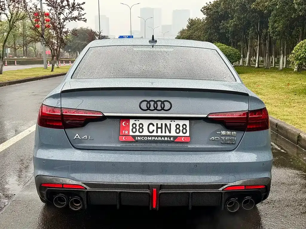 Audi A4L — фото 9