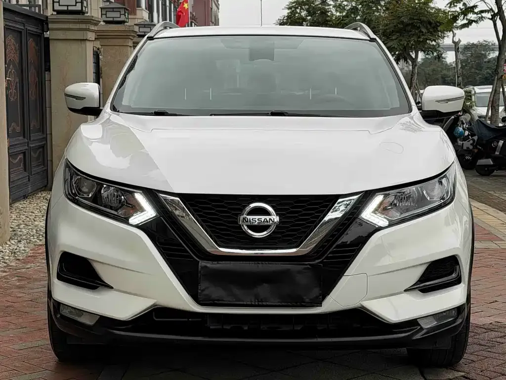 Nissan Qashqai — фото 3