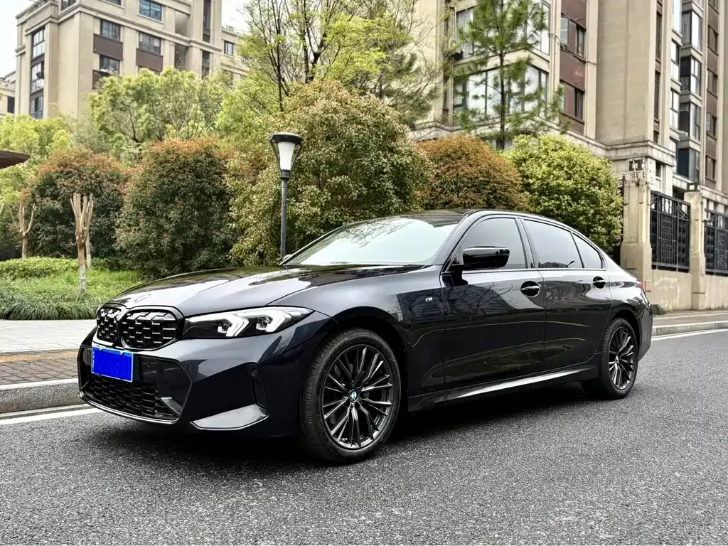 BMW 3 Series — фото 1
