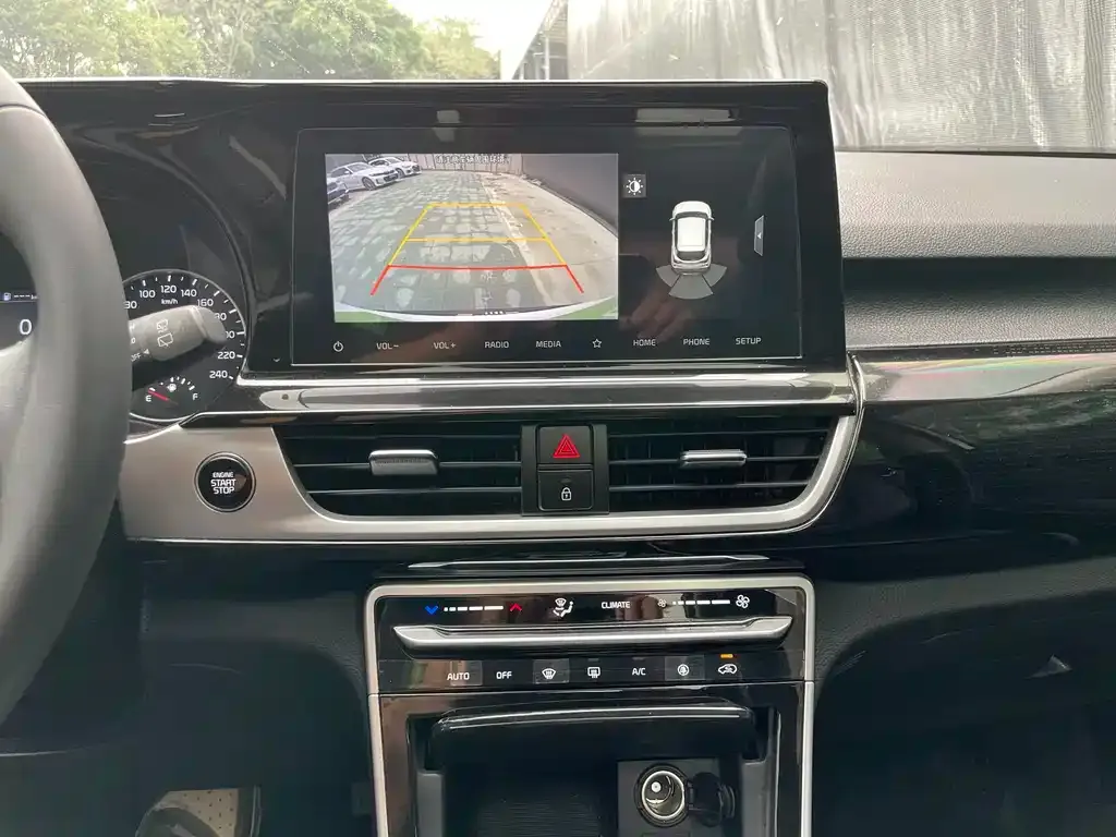 Kia KX3 — фото 10