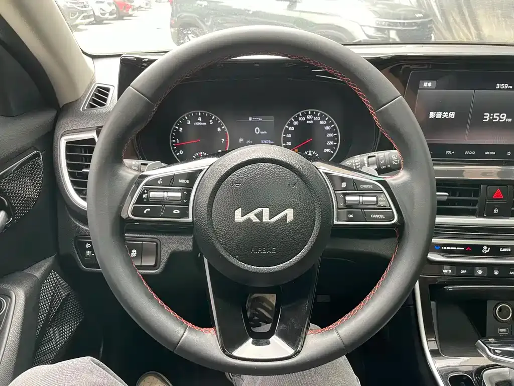 Kia KX3 — фото 3