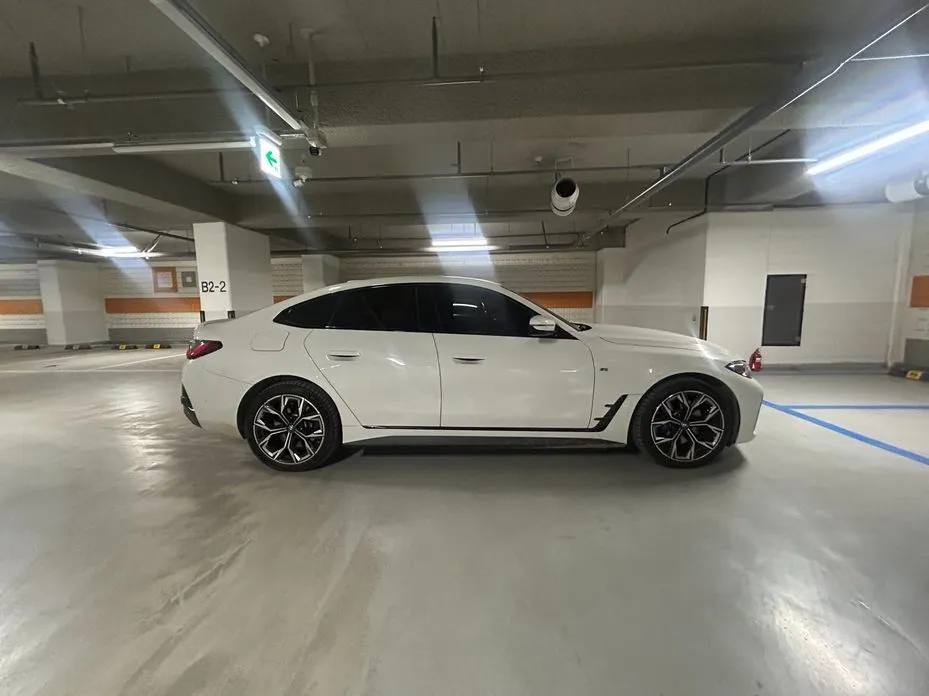 BMW i4 — фото 5