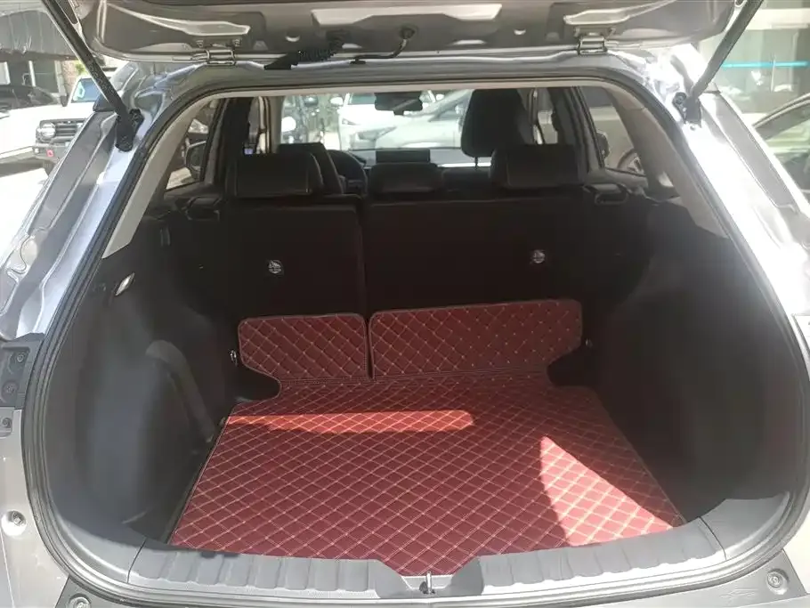 Toyota Corolla Cross 2024 из CN, фото 2