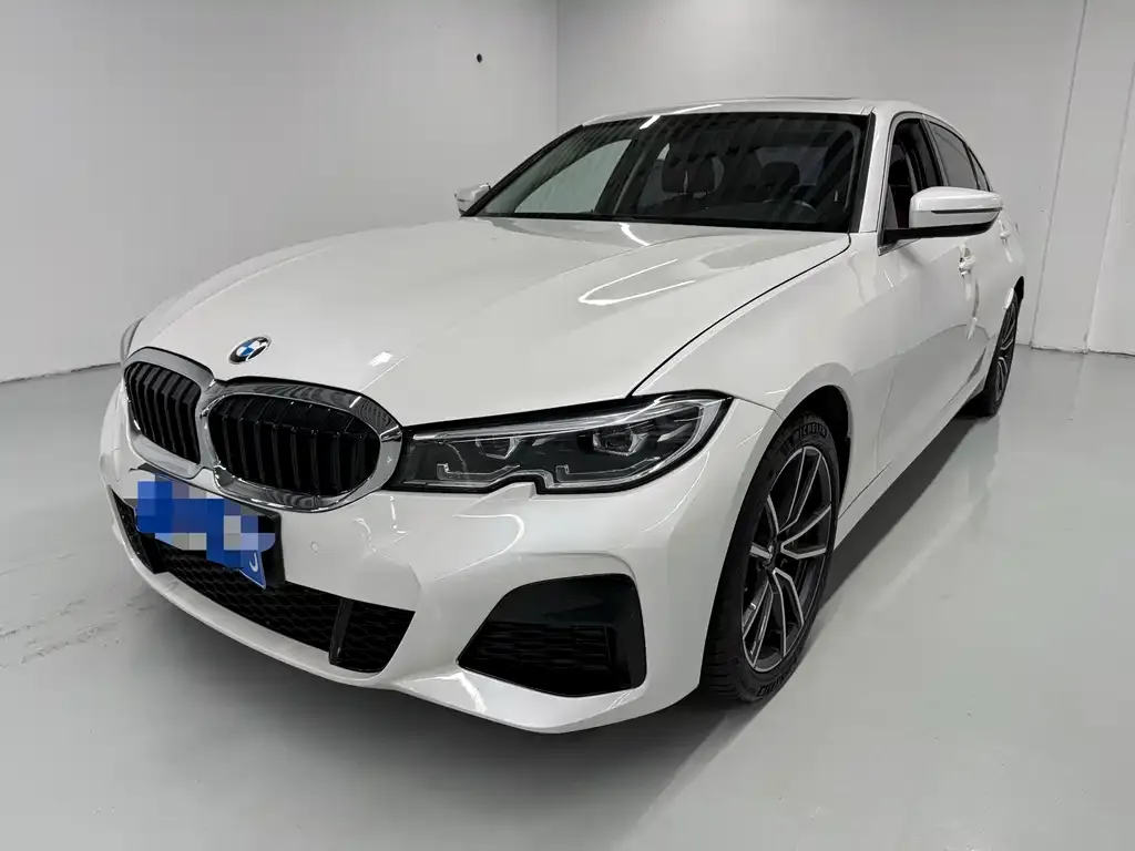 BMW 3 Series — фото 1