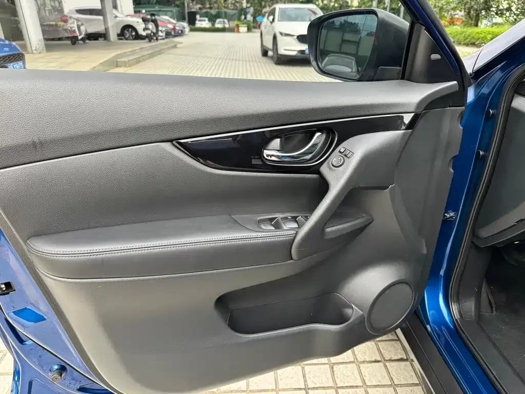 Nissan X-Trail 2021 из CN, фото 6