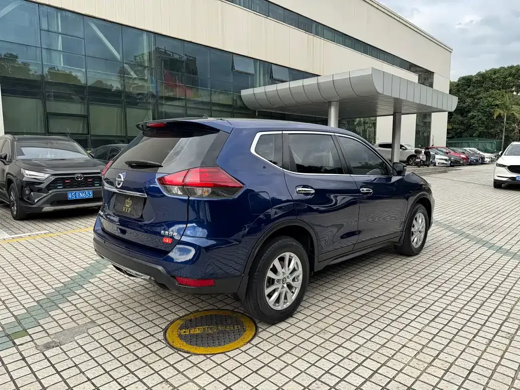 Nissan X-Trail 2021 из CN, фото 9